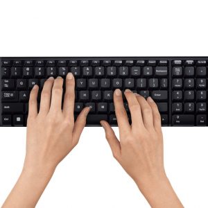 Logitech Wireless Keyboard and Mouse รุ่น MK220 แป้นภาษาไทย/อังกฤษ ของแท้ ประกันศูนย์ 3ปี เมาส์และคีย์บอร์ด ไร้สาย